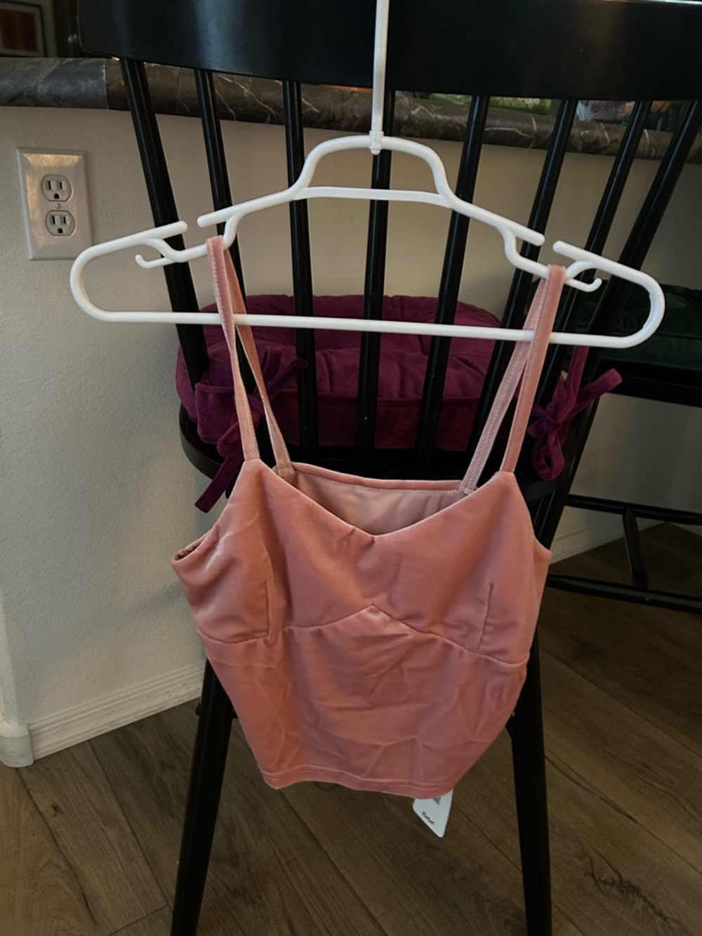 ROMWE Light pink velvet Spaghetti Strap Crop Top